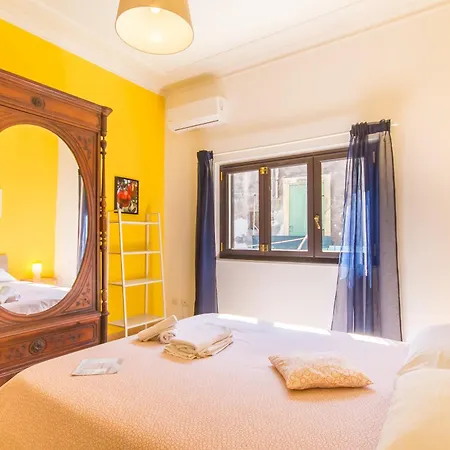 Apartment Folklore House In Historical - Happy Catania